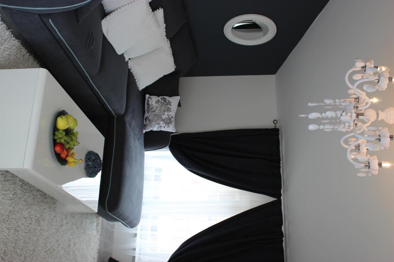 Apartments Christine อูมัค ภายนอก รูปภาพ