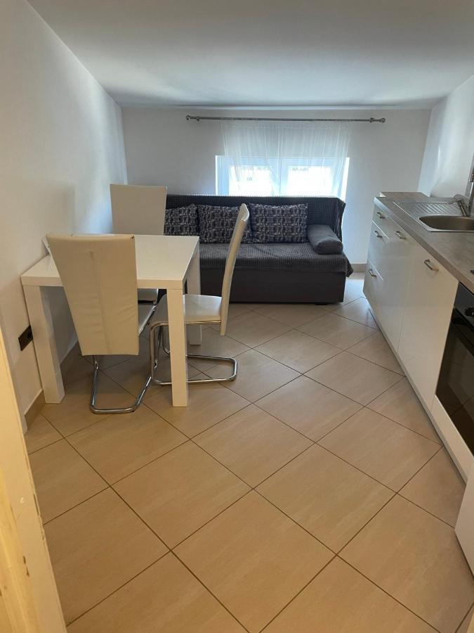 Apartments Christine อูมัค ภายนอก รูปภาพ